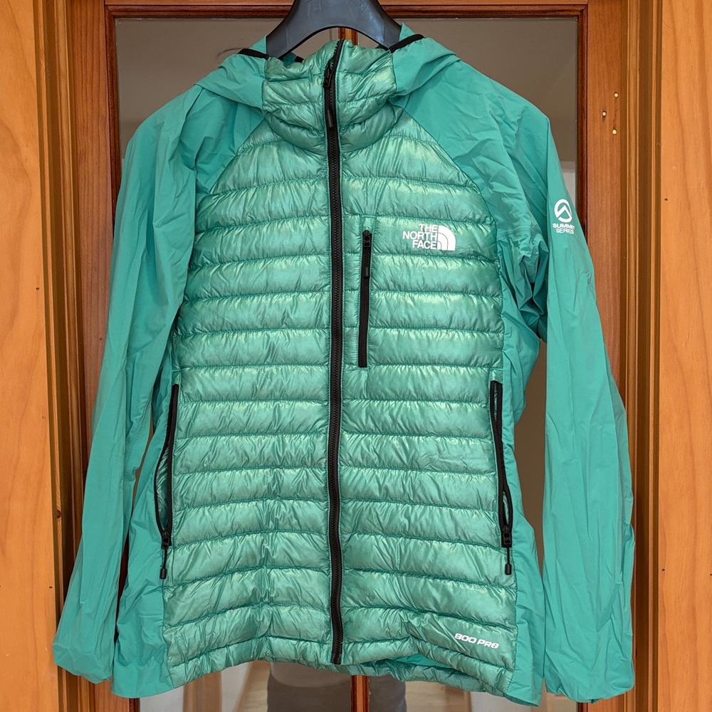 The North Face Women's Teal Puffer Jacket